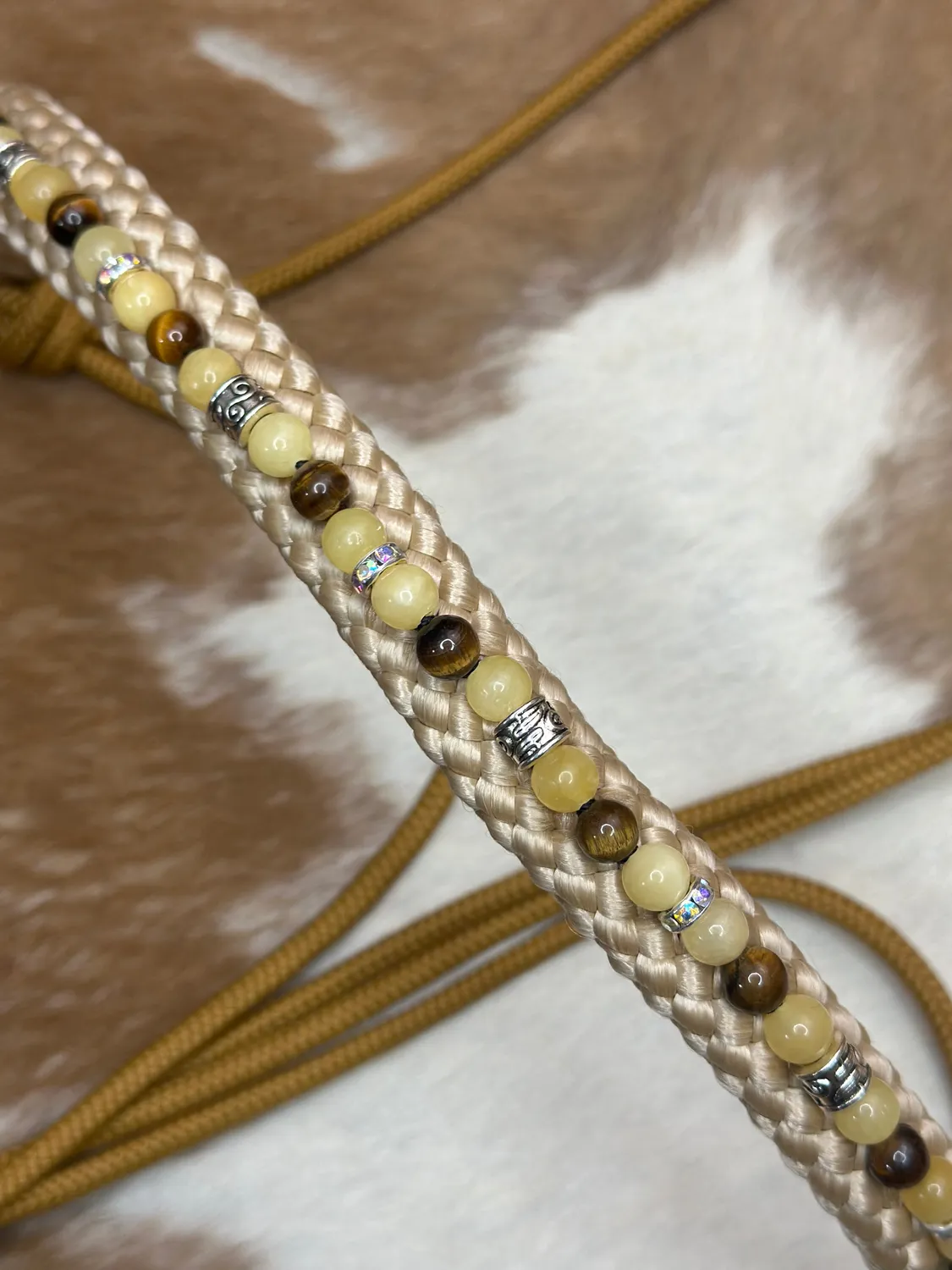 Mushabu Crystal Deluxe touwhalster gele calciet tijgeroog
