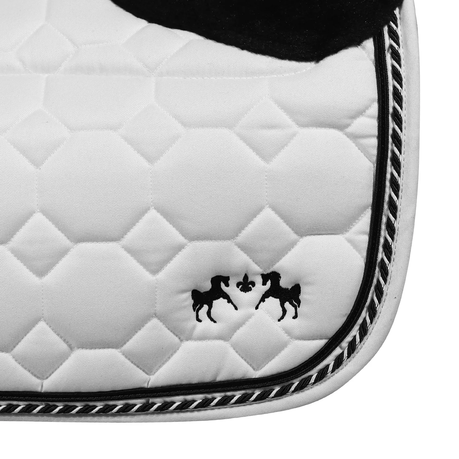 Equine Couture Luxe zadeldek wit-zwart bont STD