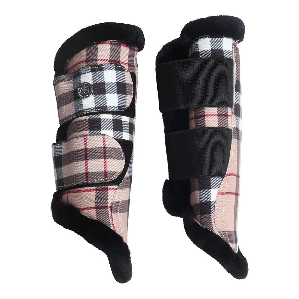 JPC Equestrian Dapplebay Holiday Plaid peesbeschermers tan bontgevoerd