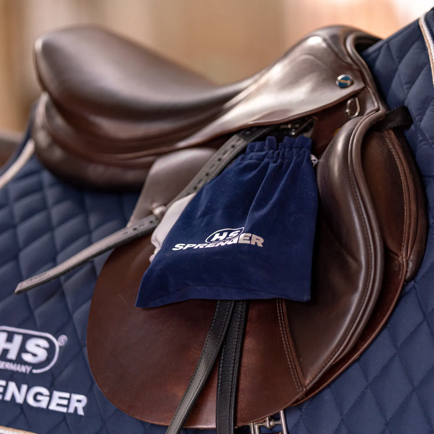 HS Sprenger stijgbeugelbeschermers fluweel donkerblauw