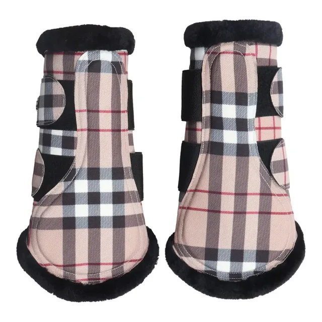 JPC Equestrian Dapplebay Holiday Plaid peesbeschermers tan bontgevoerd