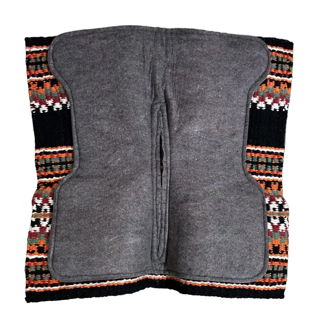 TuffRider Tracer western zadelpad 34x36 wol