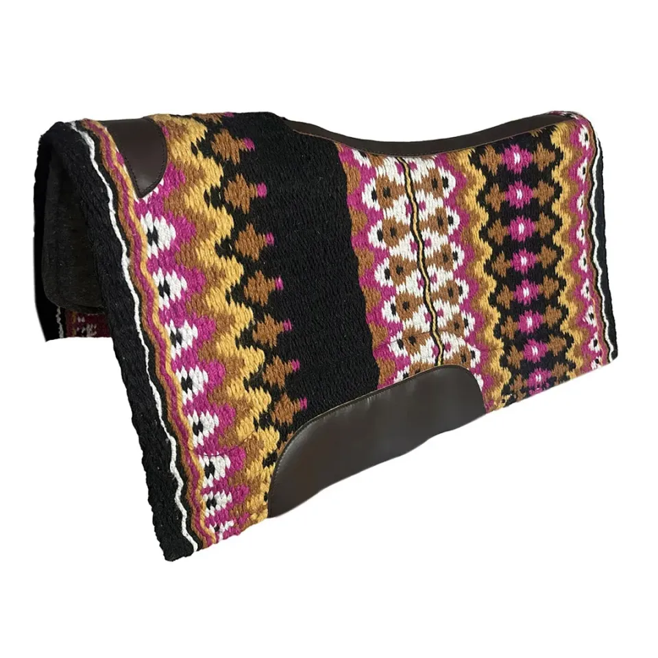TuffRider Forge western zadelpad 34x36 Nomadic wolmix