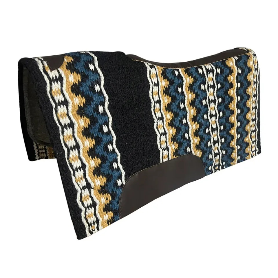 TuffRider Showrunner western zadeldek wol neon kilim 34x36