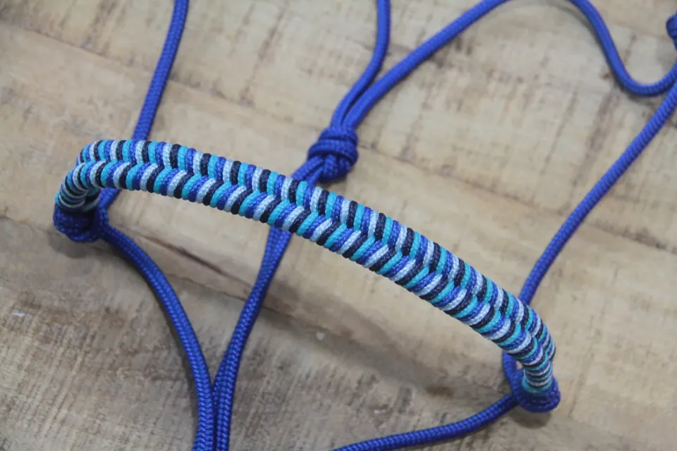 Mushabu Mustang touwhalster fishtail western