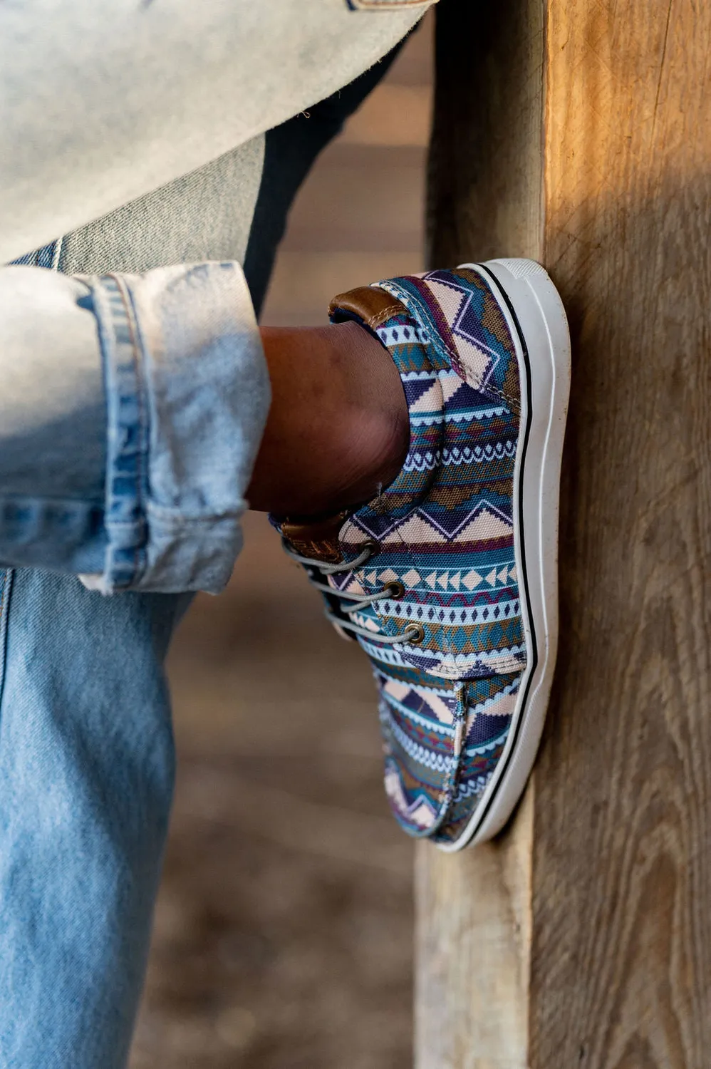 TuffRider Graphix sneakers teal pyramids maat 8 canvas